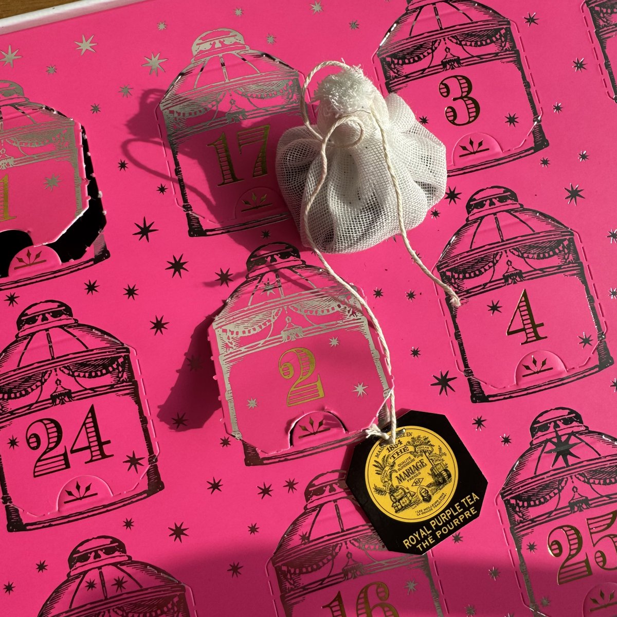 マリアージュフレール アドベントカレンダー2025 2日目 ROYAL PURPLE