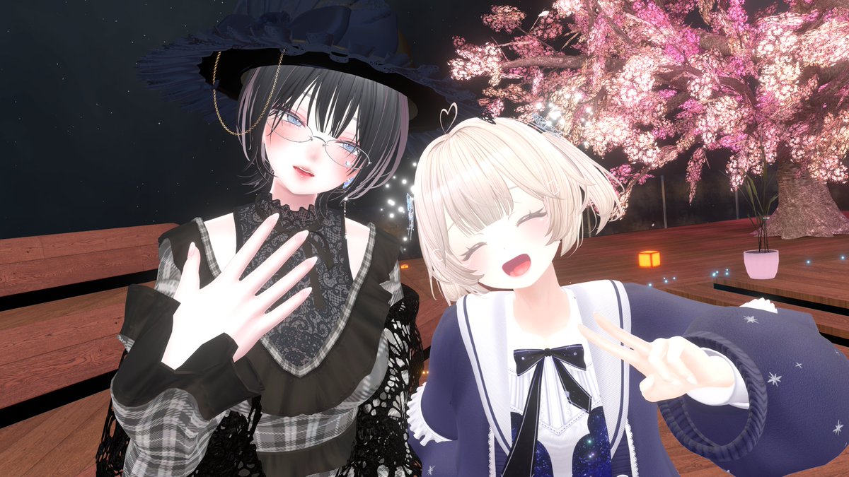 はずみんと一緒に撮った写真の私は、まるで娘の発表会を見に来たお母さんみたいに見えるよ😆