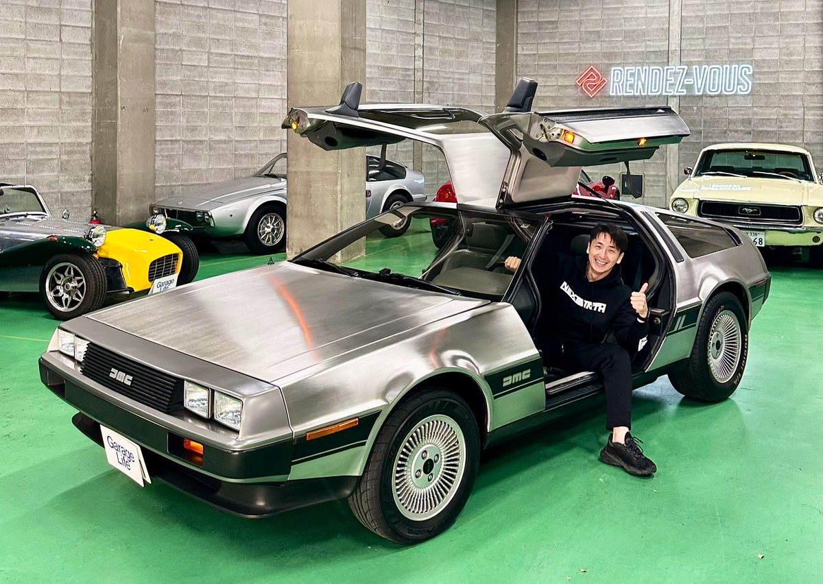 昨日は、JスポーツでGT引退のトークを、ロニーさんと対談👍
懐かしい映像も😅💦
20代は、髪が💦
放送日が分かりましたら、お伝えします😉
25勝したレースを全部、再放送したら見る方いるかな😅⁉️

そして今日は、朝一から箱根でGTRマガジンの連載企画ロケ😉
2台とも個性があり、興味深い‼️