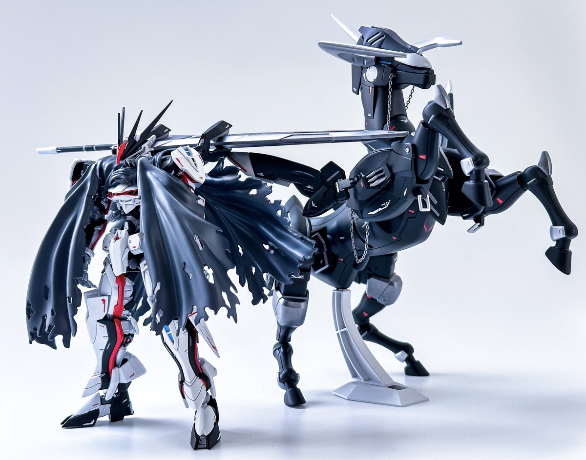 ririto119's tweet image. #馬ガンダービー

風雲再起は5頭作った😁✨✨
＊2枚目のは海賊版じゃないです！