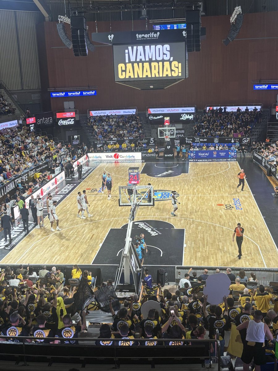 TodoGolesRadio's tweet photo. 🏀 ¿Quieres estar animando al @CB1939Canarias en su partidazo del domingo ante @RMBaloncesto?

🎟️🎟️ Sorteamos ENTRADAS DOBLES

✅ Sigue nuestra cuenta y repostea aquí 👇🏼👇🏼 https://t.co/dvGY4a5ptf