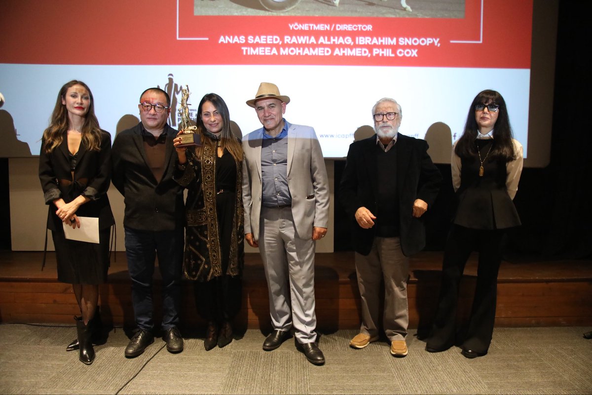 crime&punishmentFF tweet media