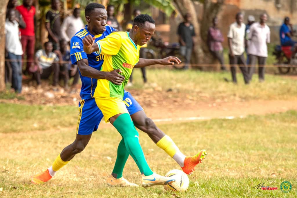 MarvinMwavu's tweet photo. Going all out! Maximising our points and seizing every opportunity in the #RegionalLeague | #thesourceboys
@StoneCityFC_Ug @MunaSports010 @NBSportUg https://t.co/cpQ9ltXilZ