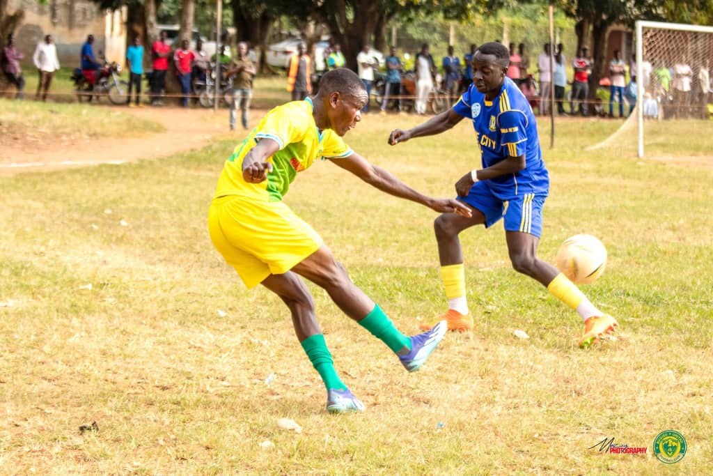 MarvinMwavu's tweet photo. Going all out! Maximising our points and seizing every opportunity in the #RegionalLeague | #thesourceboys
@StoneCityFC_Ug @MunaSports010 @NBSportUg https://t.co/cpQ9ltXilZ
