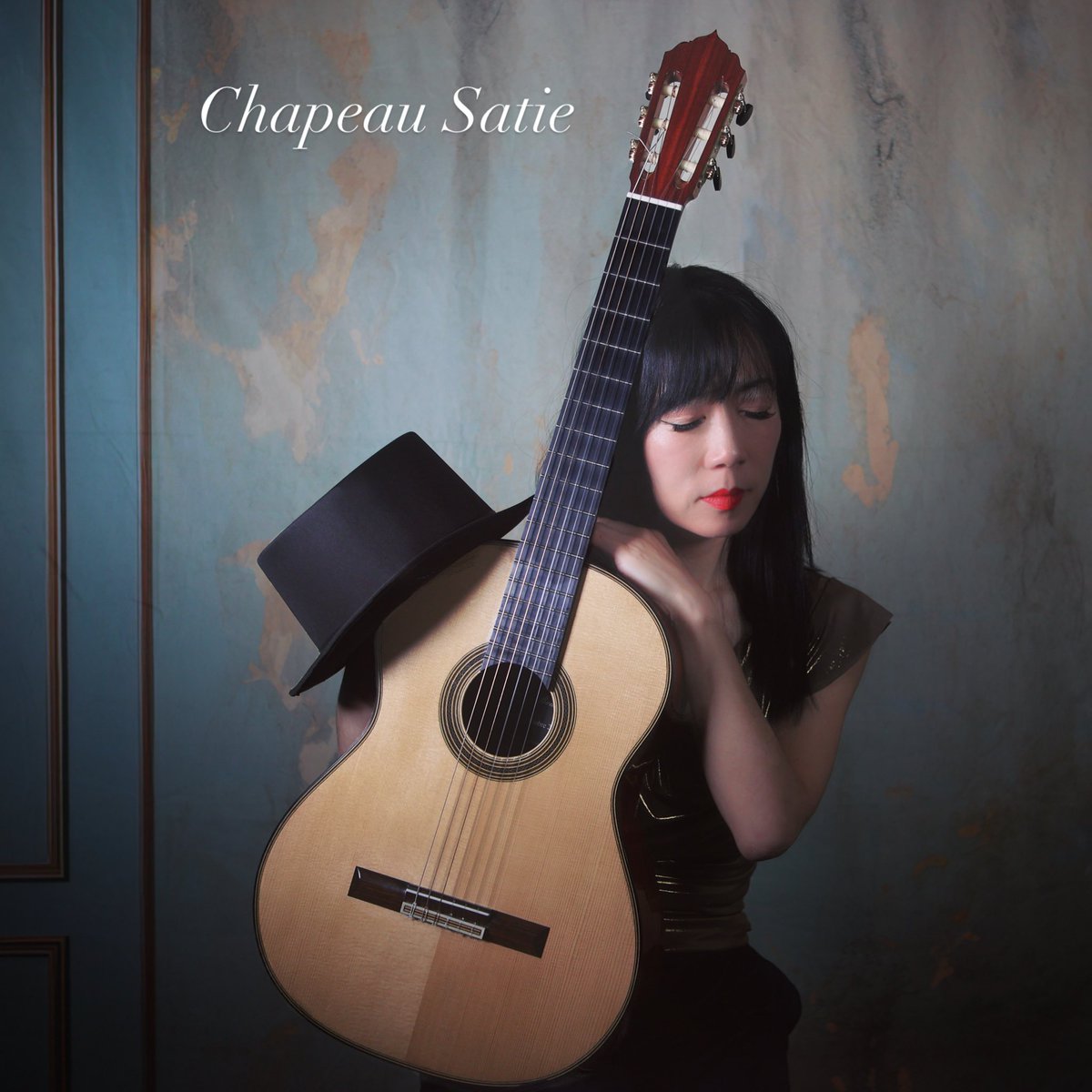 XuefeiYang's tweet photo. “'Chapeau Satie' is an intimate, intelligent and exquisitely realised virtual salon worthy of repeated visits."
Gramophone Magazine

"This beautiful album reimagines Satie's Gymnopédies and Gnossiennes, art songs and cabaret melodies"
BBC Music Magazine

 https://t.co/Pwg92vvN3h https://t.co/JCpJsip029