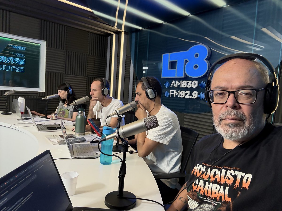 La mañana de <a href="/LT8am830/">LT8 am830</a> a full con El Primero de la Mañana. <a href="/guillermozysman/">Guillermo Zysman</a> <a href="/cabrerahercap/">Hernán Cabrera</a> <a href="/Maru_pez/">SoyLaMaru</a>