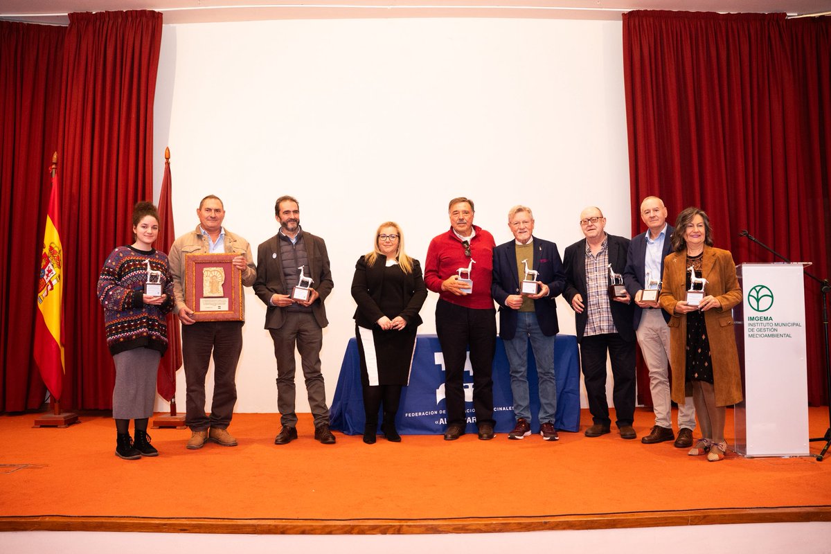 Desde Entreculturas celebramos el reconocimiento otorgado a nuestra delegación de <a href="/entreculturas14/">Entreculturas-Córdoba</a> Córdoba por la AVV Cañero Nuevo, que destaca su compromiso con la educación, la solidaridad y el trabajo comunitario.