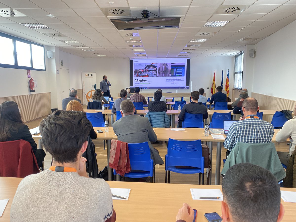 itenergia's tweet image. 👉La empresa @Zeleros interviene en #ITEINNOVATIONTALKS para compartir su experiencia en la cooperación con el @itenergia en el estudio de soluciones tecnológicas punteras en el ámbito de la #movilidad avanzada y #hyperloop