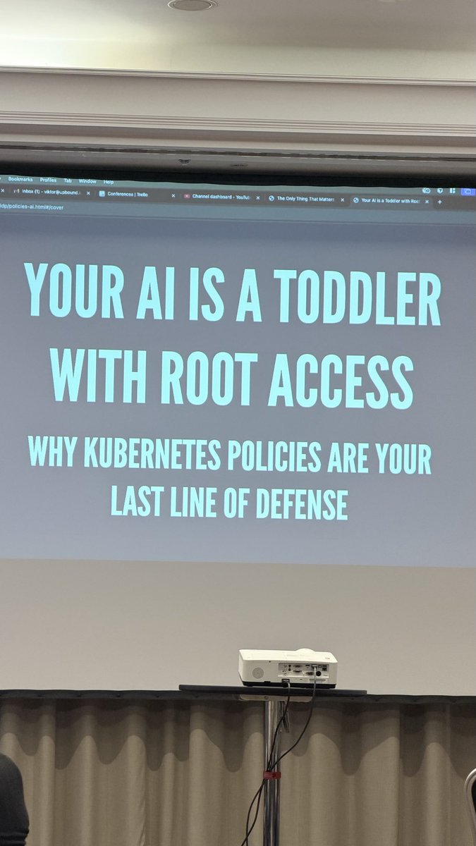 Nacho_casas's tweet image. Hoy me acordé de @gptcrosa en la #DevOpsCon