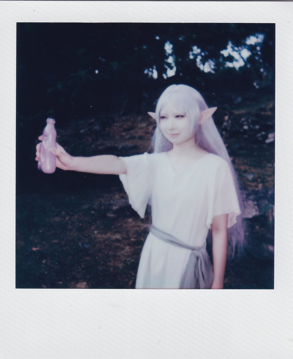 ELFEN_SHIBARI's tweet image. #portrait #polaroid
#cosplay #葬送のフリーレン
#Frieren #フリーレン
