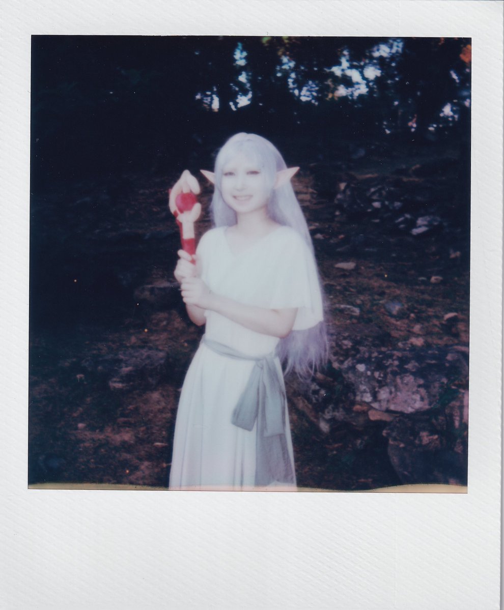 ELFEN_SHIBARI's tweet image. #portrait #polaroid
#cosplay #葬送のフリーレン
#Frieren #フリーレン