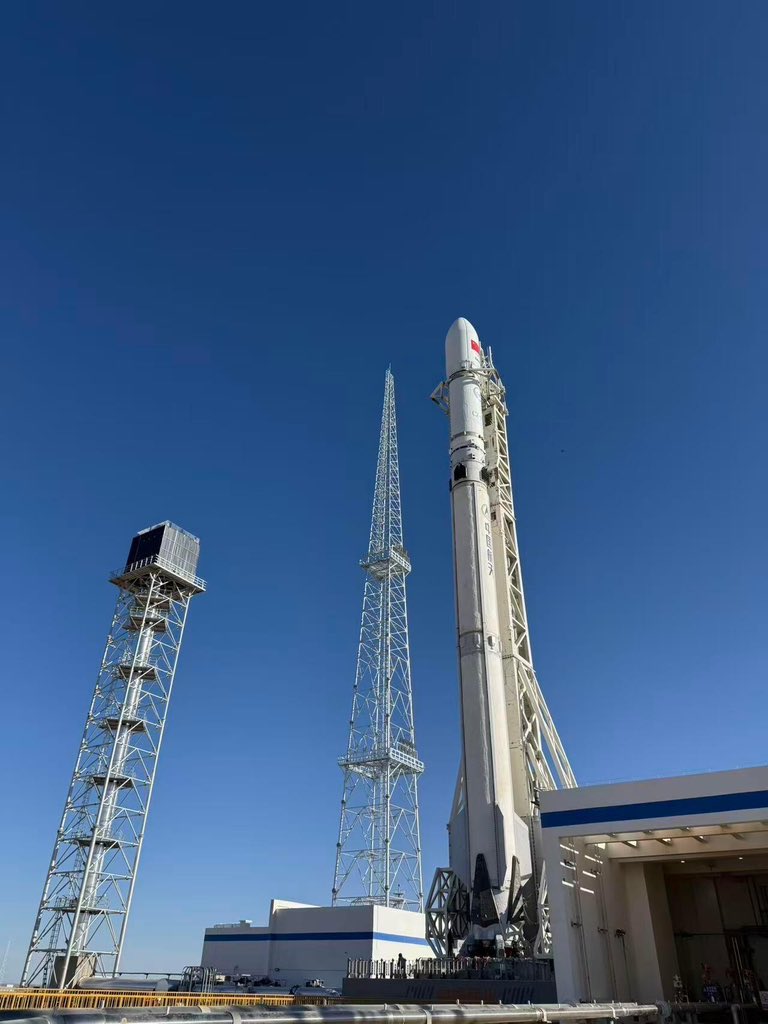 dsshhh112's tweet image. Looking forward to the next launch, the Long March-12A will also attempt to recover the rocket's first stage. It is reportedly scheduled for mid-December.