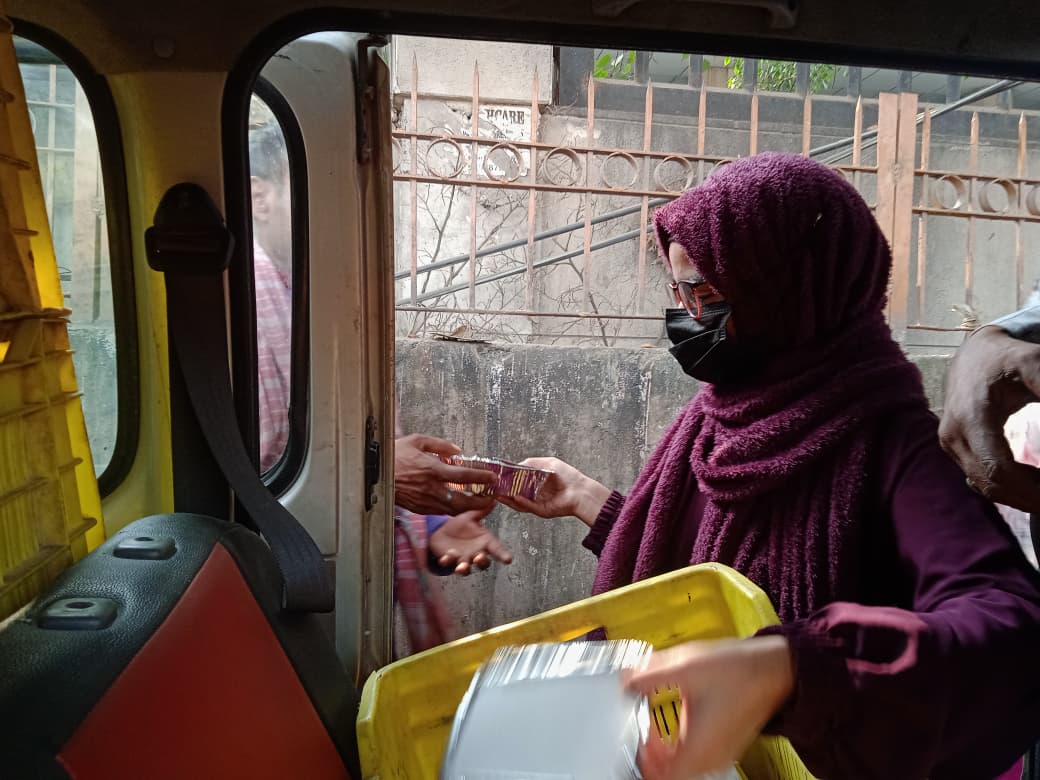 <a href="/tweetrustorg/">The Women Education and Empowerment Trust (TWEET)</a> conducted Food distribution program at two locations - AIMS Delhi on 27 November 2025 and Kanchan Kunj on 3 December 2025. The program was organized in collaboration with Project Ehsas. This program was carried out by Mubarra Tasneem and Rifa Sherin. #reliefforpoor