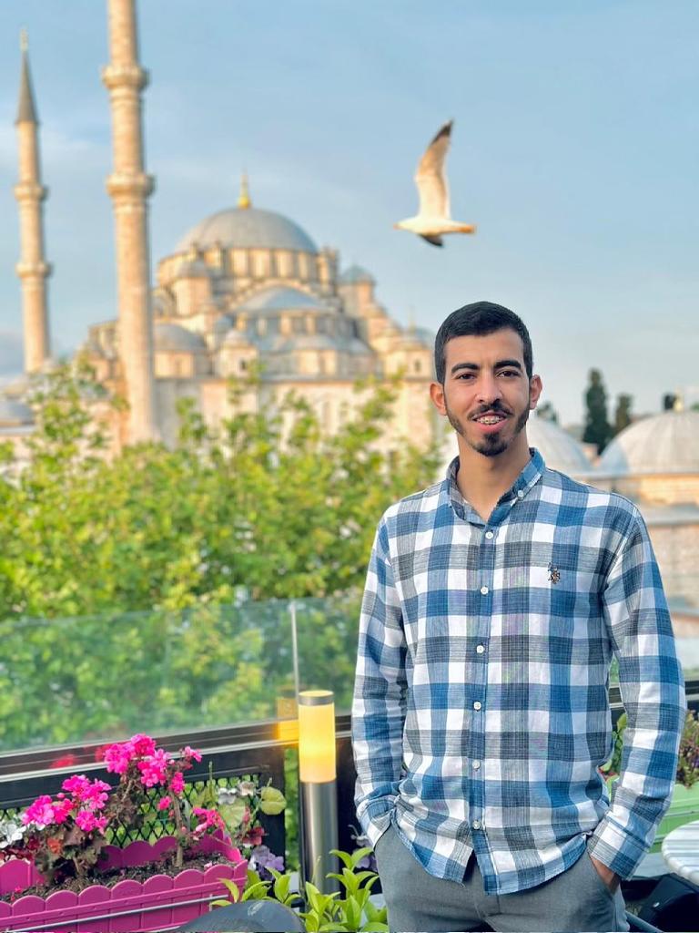 ABO_Watan9's tweet image. السلام والرحمة على روح صالح