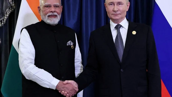 #HTInsight | India-Russia relations in late 2025 have reached a level of maturity and interdependence that is no longer adequately described by the standard categories of defence cooperation, energy trade, or strategic balancing.

Read more about it: hindustantimes.com/ht-insight/int…