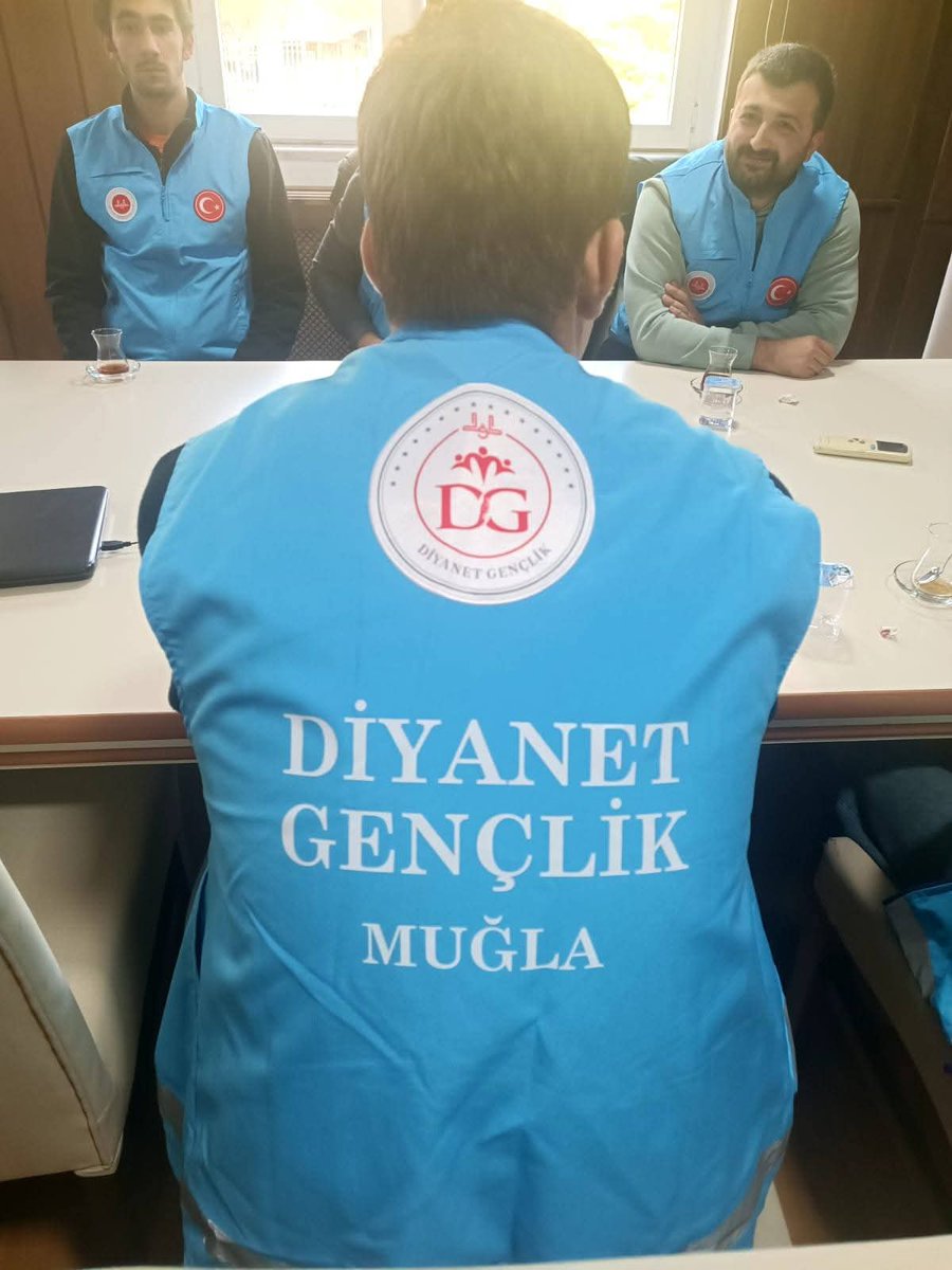 TDV MUĞLA Gençlik Kolları Erkek Gençlik Temsilcisi Ahmet Can ŞİMŞEK ile Kadın Gençlik Temsilcisi Yıldız Sıla SOĞUKSU görevine başladı

TDV Muğla Gençlik Kolları Komisyonu, Gençlik çalışmalarından sorumlu il müftü yardımcısı Erkan SARAL başkanlığında toplandı.

#YolunİyilikOlsun
