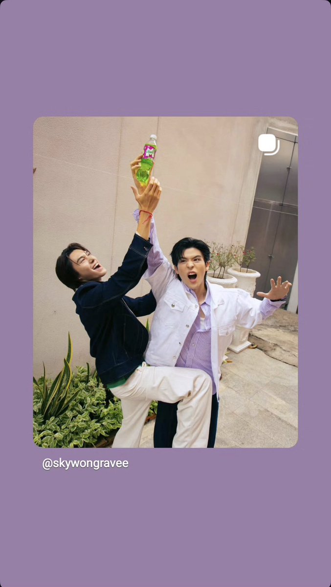 SKYNANI_FAMILY's tweet image. รักพี่มิรินด้า 🥝🍏🫶🏻

#MirindaxSkyNani
#มิรินด้ากีวีแอปซ่า
#อร่อยยอมกันไม่ได้

IGS: skywongravee 

⛓️‍💥: instagram.com/stories/skywon…

 #skywongravee | @skywongraveee
#ก้อนเมฆของสกาย #MyCloudy