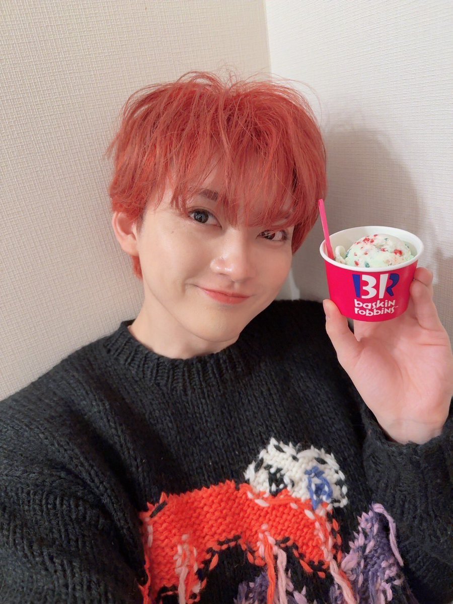 JUNON_jp's tweet photo. 【ユーキさん31才バースデーまでサーティーワンでカウントダウン企画スタート🍨】

ルール:アイス大好きユーキさんが2026年1月2日で31才になります。31？　そうです。31＝サーティーワンアイスクリームと同じじゃないか！！！！　
ということで本日より31カウントダウン企画スタートです❤️
ちなみに、ユーキさんが寝るまでを今日ということにしますので、日付をこえての投稿になってしまった場合でも今日と言い張らせてください。ごめんなさい。

12月3日のアイス
『ポッピングシャワー』

#31
#ユーキ31アイスチャレンジ
#超特急