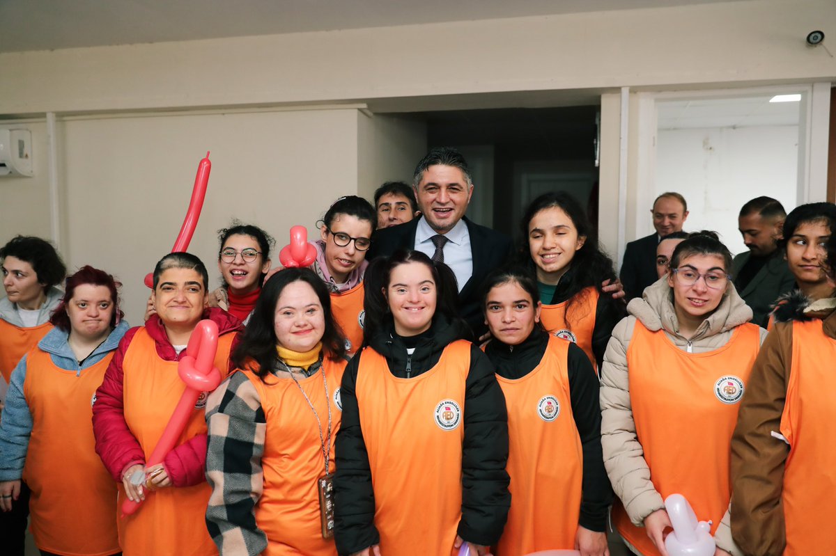 Engelsiz dünya için el ele… 😊🎈