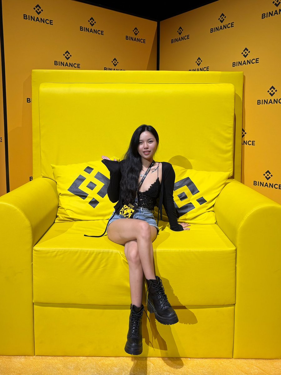 Ellie_Lu🍐 tweet media