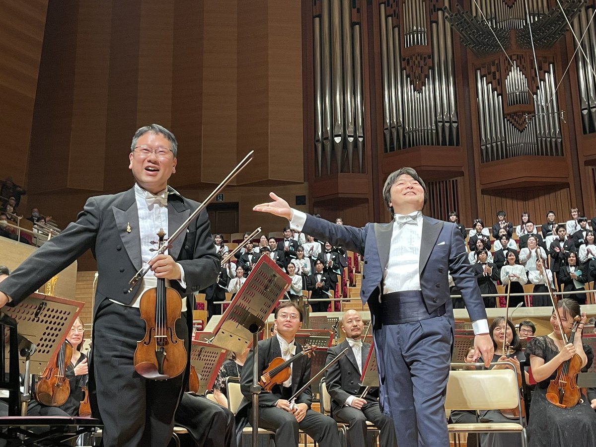 TOUZAIBUTAI's tweet photo. 27日インキネン読響28日山田和樹日本フィル同年代の2人を聴き比べ指揮者として楽壇で存在感を持ちキャリアを重ねるには際立つ個性が極めて重要と痛感無論秀逸な2人の力量は甲乙付け難いが一皮捲れば悪どさに繋がる拗さが山田からは感じられるバイロイト1年卒業と欧州楽団ポスト連続獲得する差を感じた https://t.co/vecQT1Oj6u