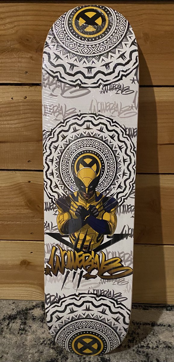 KalikaGraphisme's tweet image. Nouvelle planche de skate disponible sur commande ou à retrouver sur mon stand ! #illustration #marvel #Wolverine