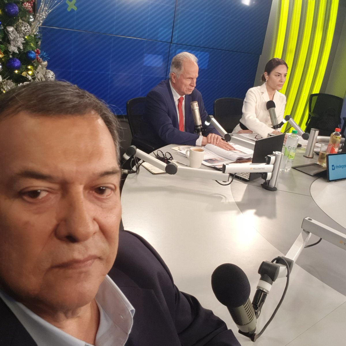 Ya en el estudio de <a href="/RPPNoticias/">RPP Noticias</a>...