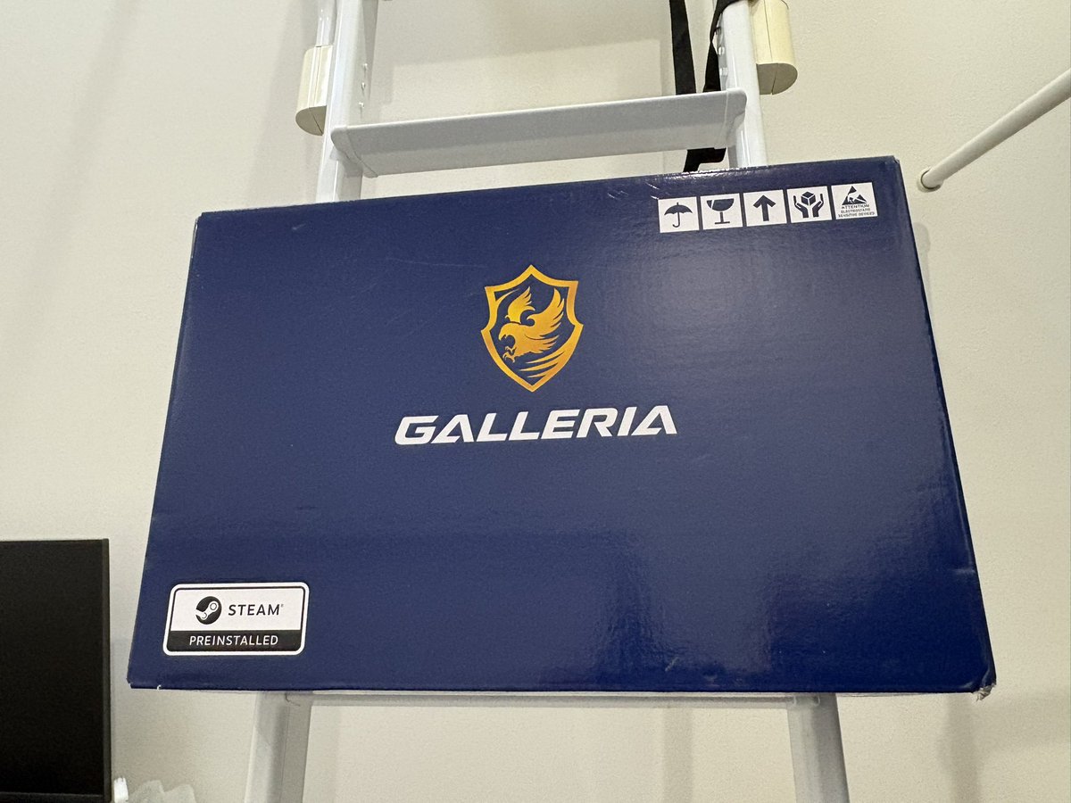 とうとうゲーミングPC買った……！！

おすすめのゲームとか教えてくださいな♪