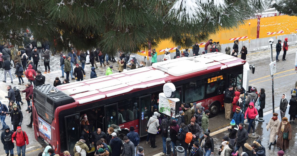 🎄🚇🚌🚊🚃Roma ha presentato il piano trasporti per le festività natalizie 2025
Tutti i dettagli odisseaquotidiana.com/2025/11/piano-…