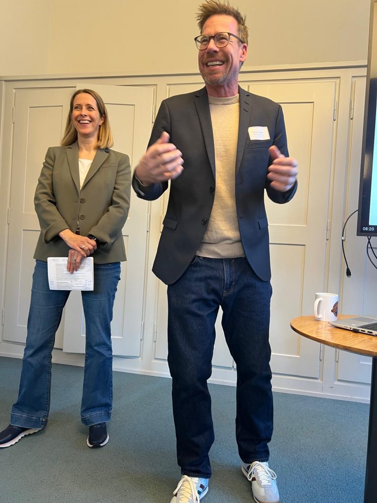 Inolution_AG's tweet image. Kompetenzen 💡 und Einhörner 🦄 zum Gipfeli 🥐 und Kaffee ☕ Genau das durfte ich vor wenigen Tagen am St.Galler HR-Gipfel um 7.30 Uhr zum Thema «Kompetenz trifft Reflexion – Strategien für die Arbeitswelt von morgen» erleben.  

Weiterlesen: linkedin.com/posts/andreasm…