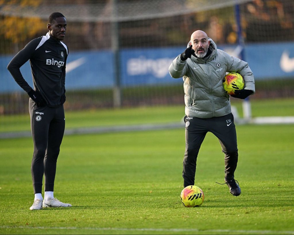 ABSToluwalope's tweet image. All I need today:
•Chelsea win
•No red cards
•Palmer minutes
•Clean sheet
•Finish with 11 men
That’s it. #CFC 💙✨