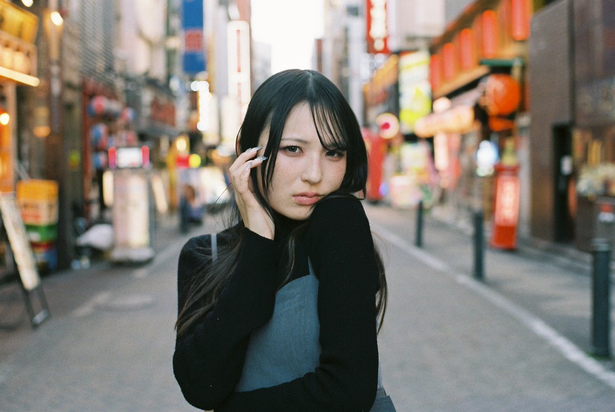 mark_photo_k's tweet photo. model:はざまさん[ @htzjmd ]

#ポートレート 
#portrait 
#人像 
#被写体募集 
#PENTAX 
#ペンタックス 
#MZ_3 
#フィルムカメラ 
#フィルムポートレート 
#チャンプカメラ https://t.co/aw0XJPx8mW