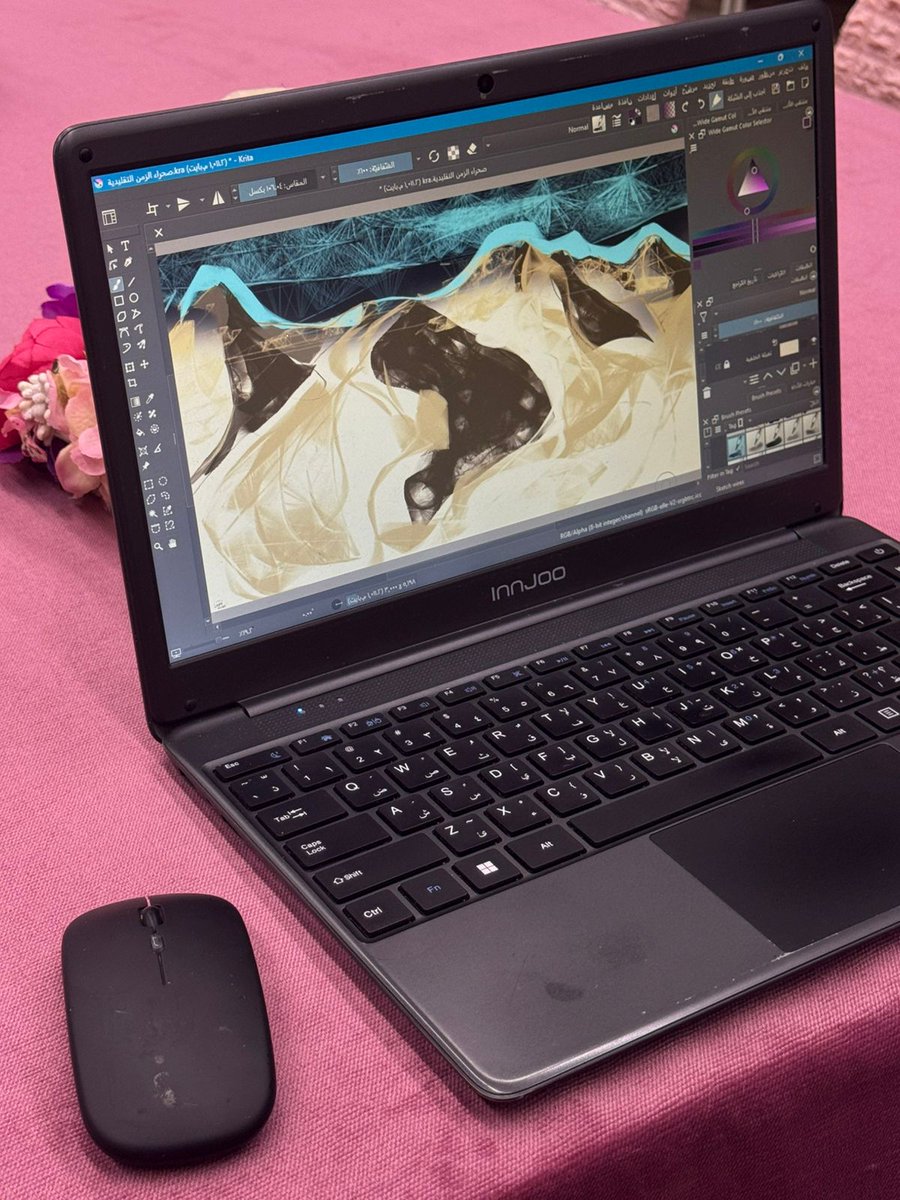 أقام نادي حرفتي يوم الأربعاء الموافق 3/12/2025
ورشة عمل بعنوان:الفن التجريدي باستخدام الحاسوب
هدفت الورشة إلى تعزيز المهارات الفنية الرقمية لدى الطالبات، وإتاحة فرصة للتعرف على أسس الفن التجريدي وتطبيقاته التقنية عبر استخدام برامج الحاسب لإنتاج أعمال فنية رقمية
<a href="/dsauqu/">عمادة شؤون الطلاب</a> 
<a href="/uqu_edu/">جامعة أم القرى</a>