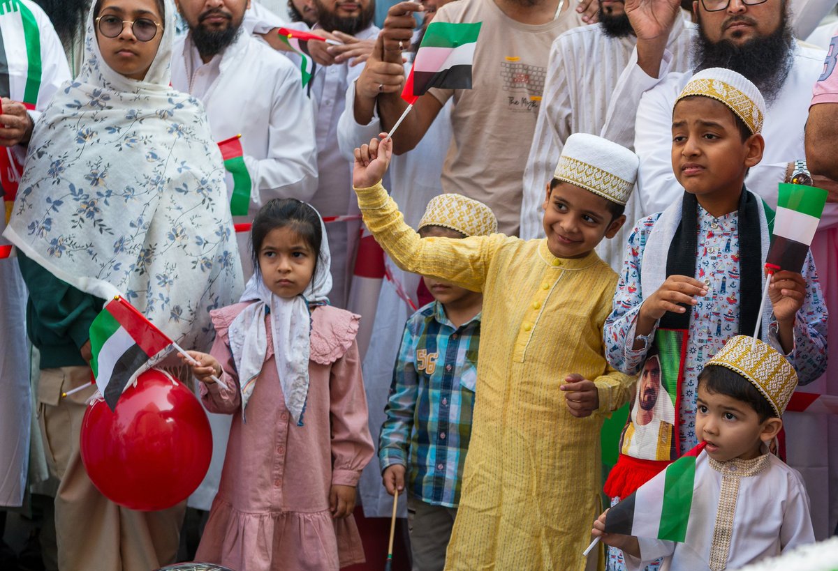 Bohras_MidEast's tweet image. Years of Unity. One Shared Home. ❤️🇦🇪
On the joyful occasion of #UAENationalDay, the @Dawoodi_Bohras of #Dubai came together to celebrate the values of unity, progress, and harmony that define this remarkable nation.
With deep gratitude for the UAE’s visionary leadership and