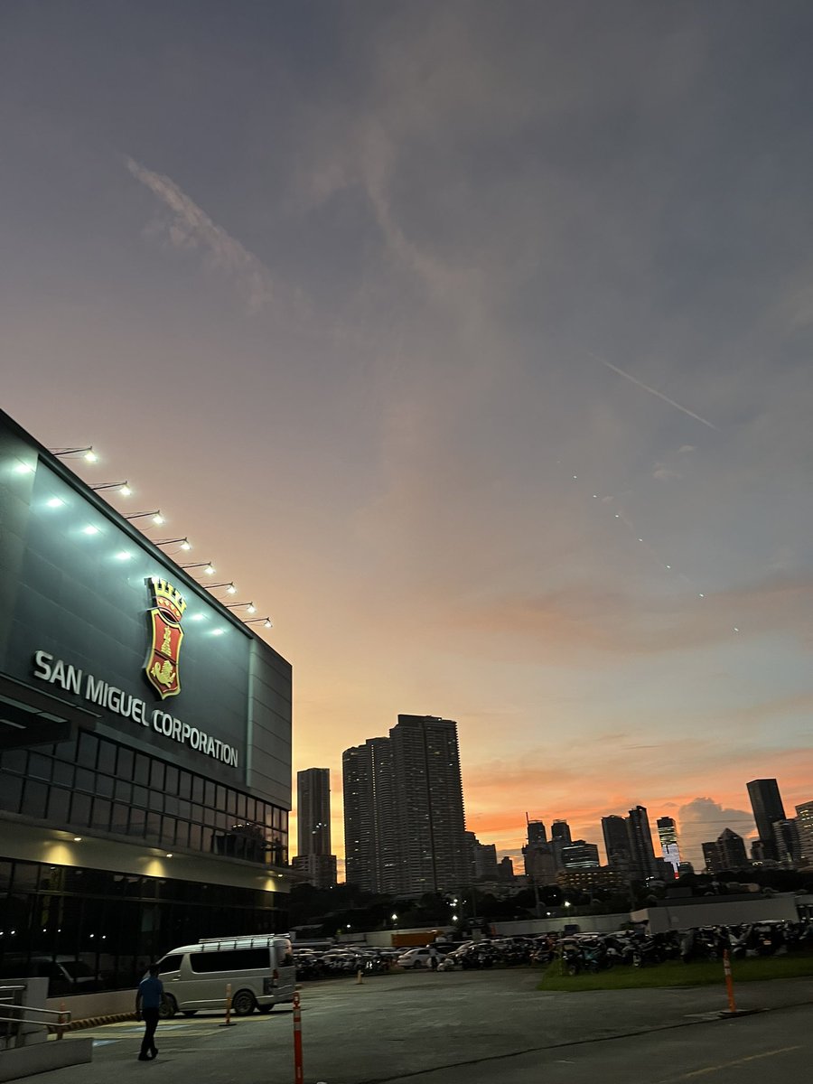 ker_serrano's tweet photo. 🌅🙂 https://t.co/3I7RmU6vPB