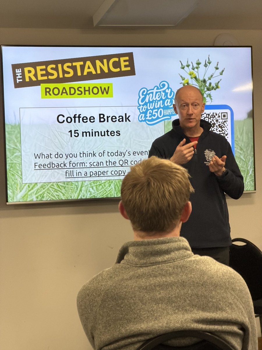 TheVI_Tweets's tweet image. First joint @AHDB_Cereals Resistance Roadshow today near Launceston funded by @DefraGovUK, Introduced by @VIChampion Mike Hambly (@Longwool). Here’s @ADASGroup John Cussans @WeedSciJohn talking weed resistance. Next up HAU’s Tom Pope @ipm_tom on insecticides