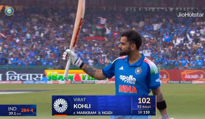 Musafirr_hu_yar's tweet image. Thought Kohli will peak again after this century but seems 85th is new 71st, it&apos;s been almost an hour since last century 💔