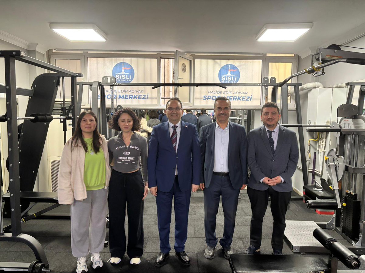 Kaymakamımız Cevdet Ertürkmen, kurum yöneticilerimiz ve Halide Edip Adıvar Mahalle Muhtarı Aslan Kaya ile birlikte, Halide Edip Adıvar Mahallesi’nde hane ziyaretleri gerçekleştirerek mahallede incelemelerde bulundu.