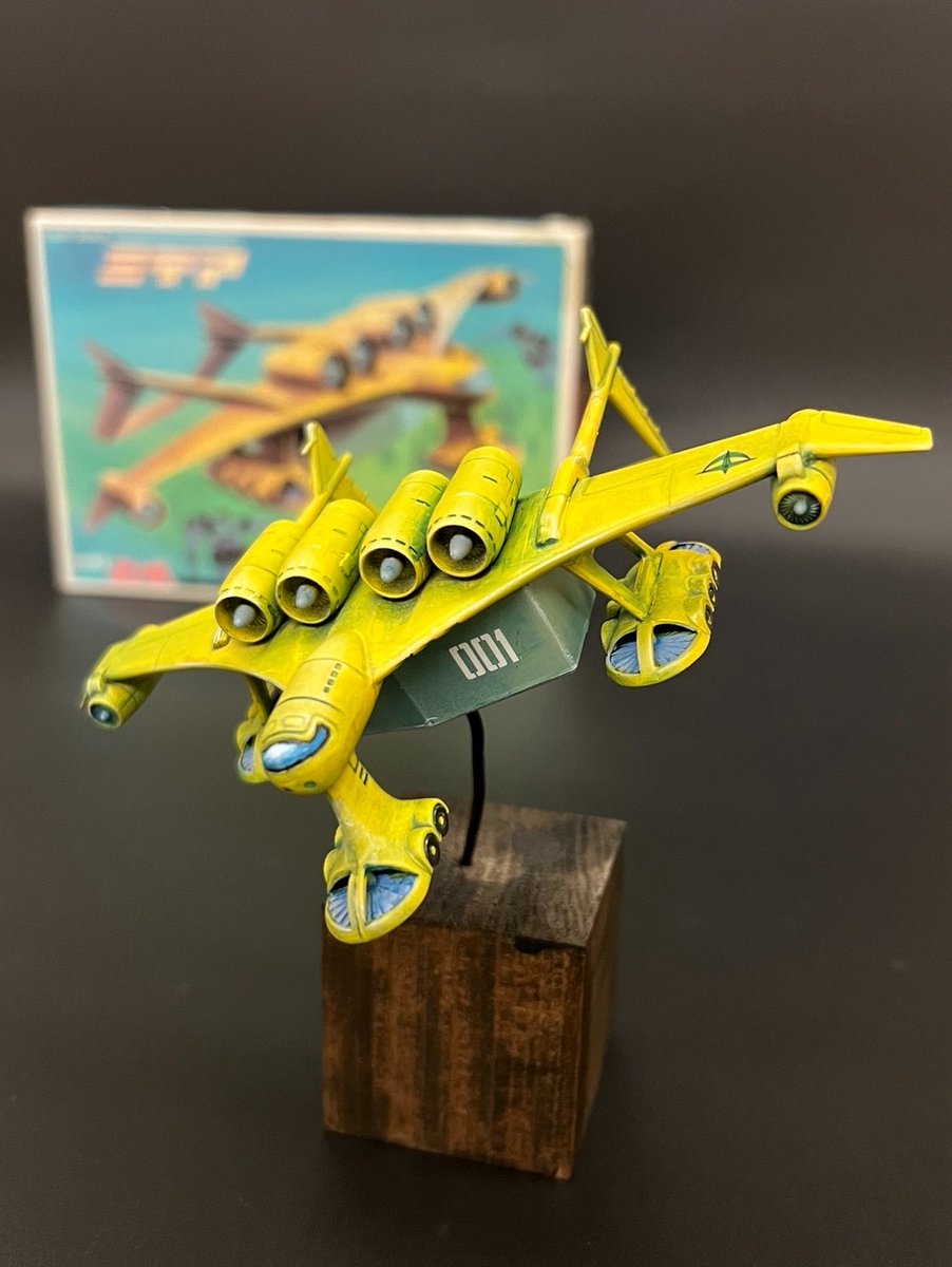 のんびり一年以上作っていた旧キット1/550ミデア完成です✨
#旧キット　#ガンプラ