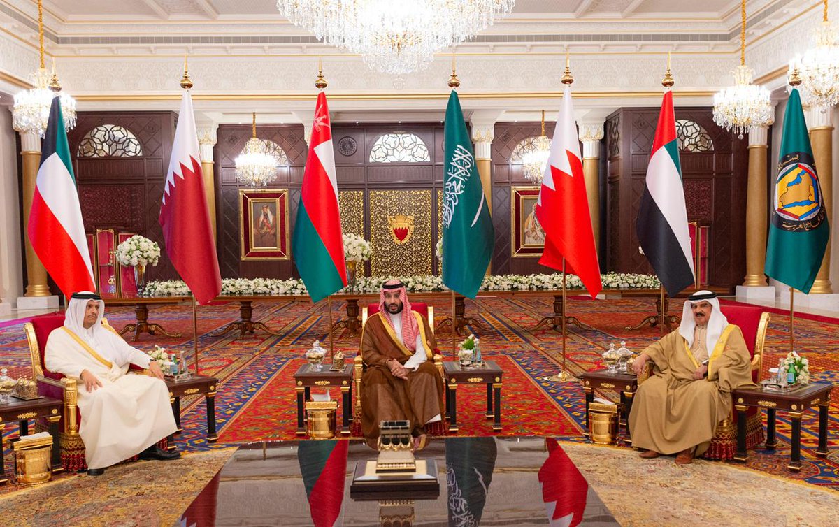 spagov's tweet photo. سمو #ولي_العهد يرأس وفد المملكة في الدورة الـ 46 للمجلس الأعلى لمجلس التعاون لدول الخليج العربية التي بدأت أعمالها في مملكة البحرين اليوم.
#محمد_بن_سلمان_في_البحرين
#واس https://t.co/emceoQ2QZI