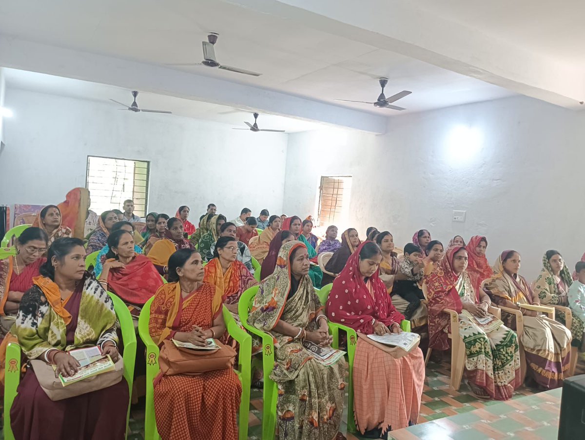 #FinancialInclusion A camp  was organized at Sohada Gram Panchayat, Dhamnagar, to popularize the products and services provided by #IndiaPost and partner institutions.
#DakSewaJanSewa