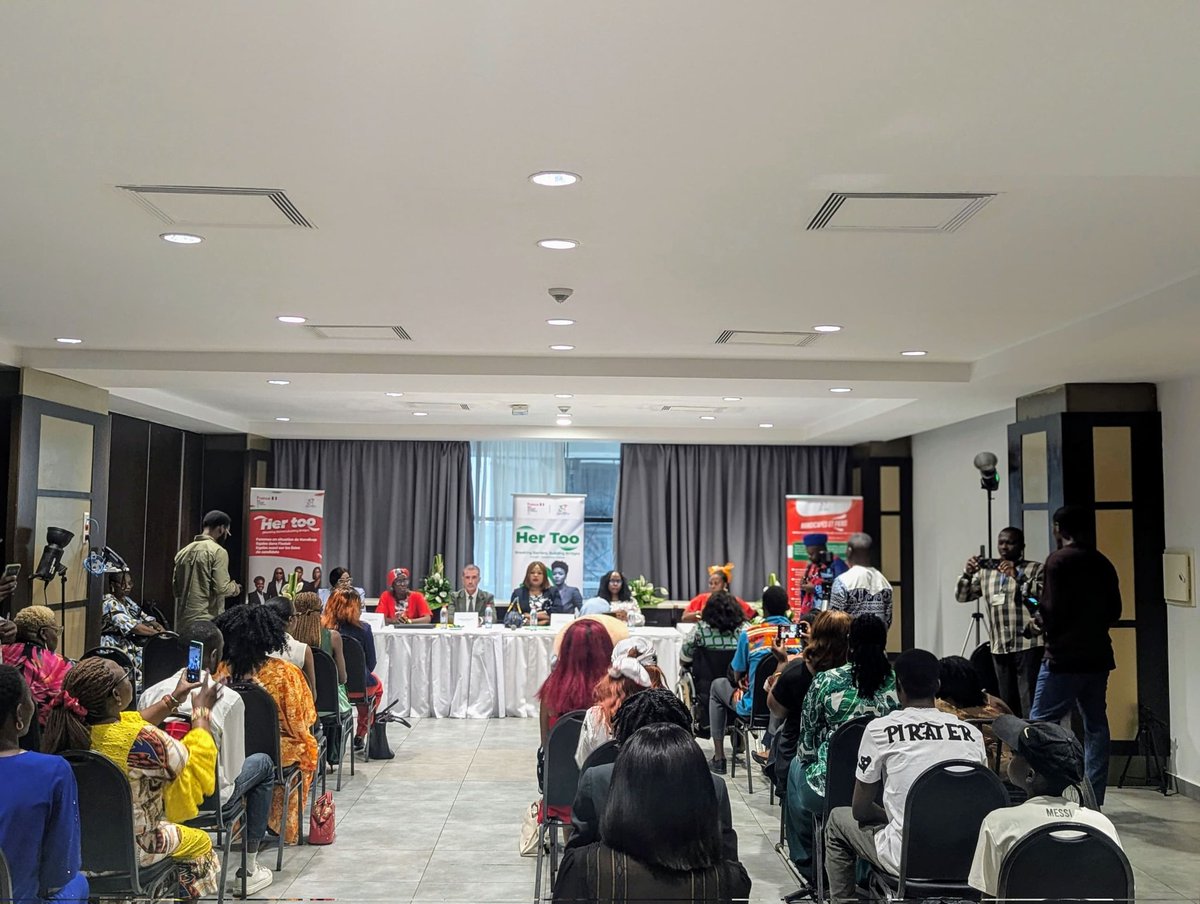 JoeFirmin_Joe's tweet photo. Prises de parole, présentation des bénéficiaires, échanges inspirants : ce matin à Krystal Palace Douala, le lancement de Her Too marque le début d’une transformation durable pour plus d’égalité dans les espaces décisionnels.
#HerToo #HandiFiers https://t.co/90ZL6qx9nL