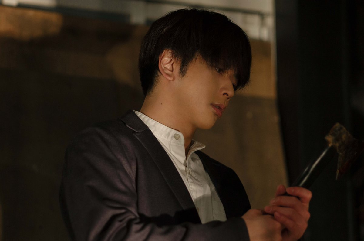 oricon's tweet photo. 📺️今夜放送　ドラマ『推しの殺人』

連続殺人犯の正体は
弁護士・増田貴久（矢崎恭介）💥
まさかのひょう変に衝撃

そんな増田のコメントが到着❗️
「自然と感情が爆発しました」

✍️第10話あらすじ＆コメント
https://t.co/kjUM7NrlLr

#推しの殺人 https://t.co/8R2RhdFMTi
