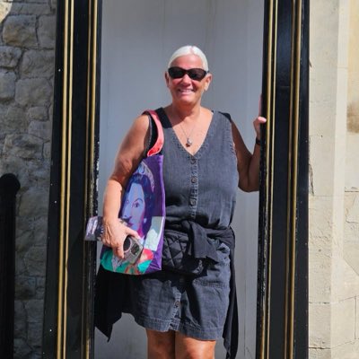 terribreit's tweet photo. #NewProfilePic https://t.co/iNt57IjVOP
