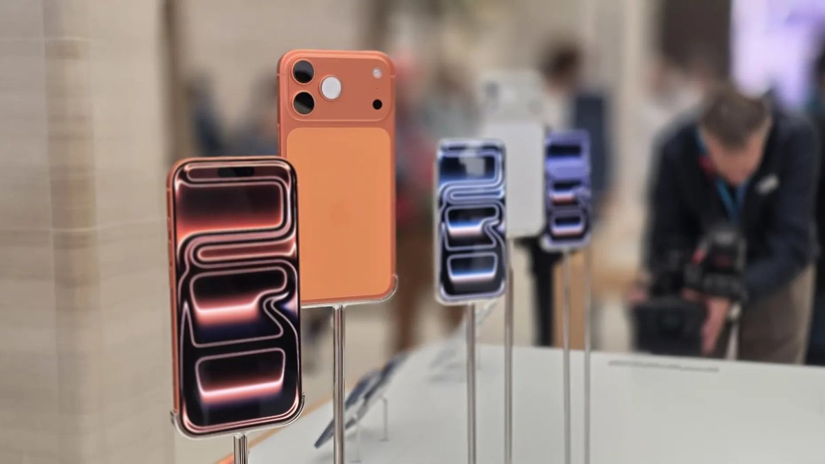 🔵MARKETEVANS: Apple prevede un nuovo record di spedizioni di iPhone nel 2025 con 247,4 milioni di unità