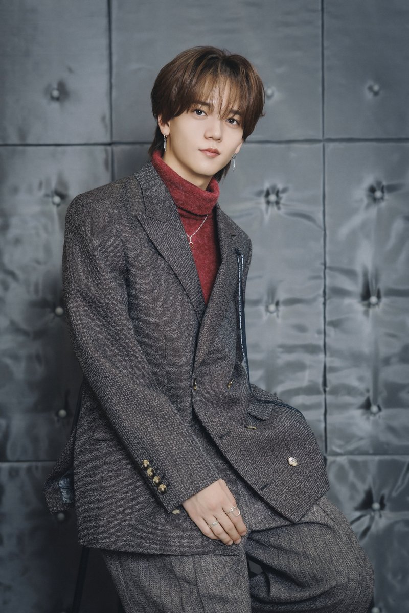 XLOV 会場限定ガチャ ランダムチェキ ウムティ ルイ ランダムチェキ – STINGS ONLINE STORE