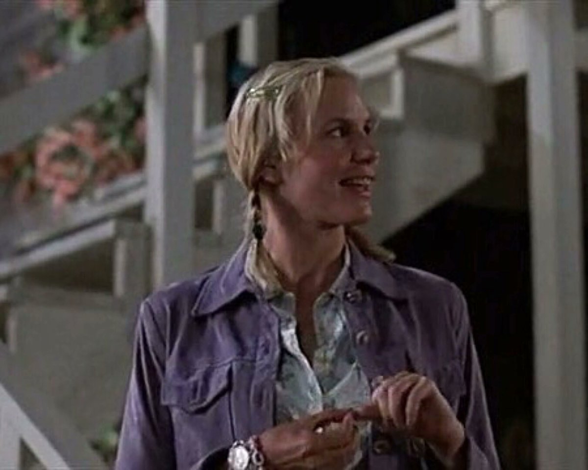 Disney_Wiki's tweet image. Happy Birthday, Daryl Hannah
For Disney, she portrayed Madison in the 1984 film #Splash and Lizzie in #MyFavoriteMartian.
She also appeared along with her sister, Page, in episode 212 of #MuppetsTonight, and the 1991 TV documentary, The Best of Disney: 50 Years of Magic.