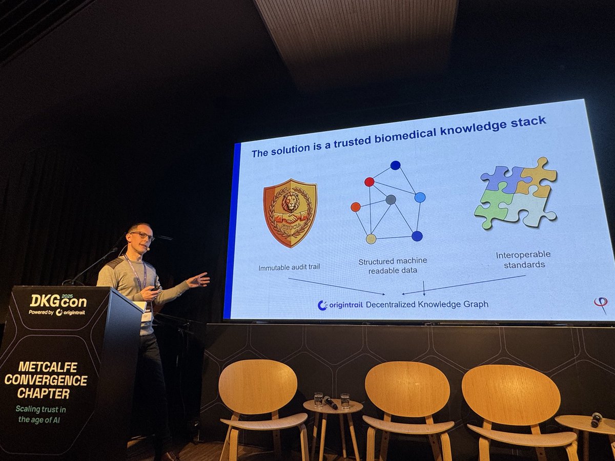 BranaRakic's tweet photo. Can we do reliable medical AI agents with just vector embeddings and LLMs?
Dr Kim Wager argues that is not possible, and explains why @OxPharmaGenesis  is building their clinical trial decentralized knowledge graph with @origin_trail https://t.co/U7SFjMfqPz