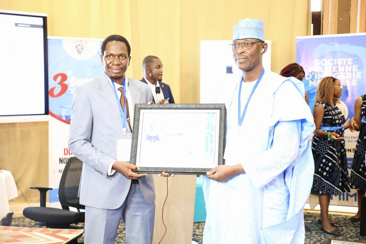 Ministère de la Santé et du Développement Social tweet media