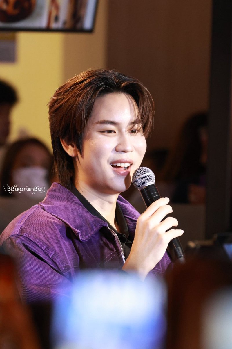 อยากบีบแก้มโอ้น ๆ 😻🤏🏻

BOUNPREM X TEALIVE | #TealivexBounPrem 
— ♡⁠˖⁠꒰⁠ #prem_space ꒱ •⁠ᴗ⁠•